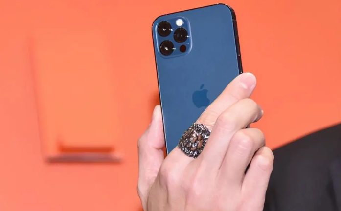 恩施苹果手机维修分享iPhone12系列重启方法教程 